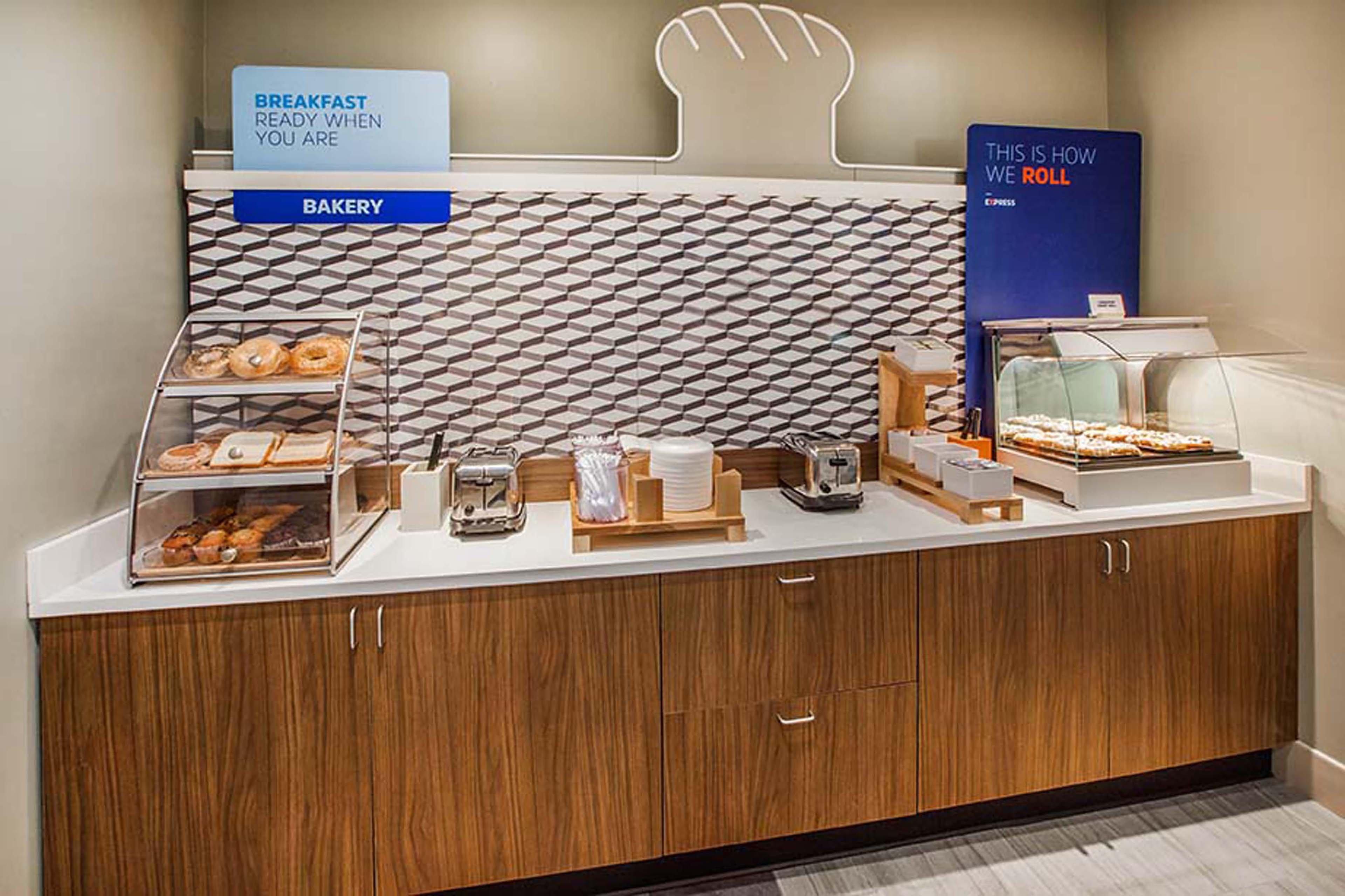 Holiday Inn Express Walnut Creek By Ihg Dış mekan fotoğraf