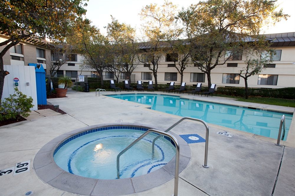 Holiday Inn Express Walnut Creek By Ihg Dış mekan fotoğraf