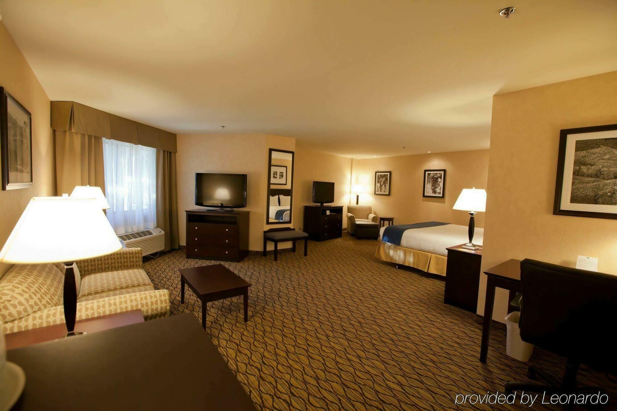 Holiday Inn Express Walnut Creek By Ihg Dış mekan fotoğraf
